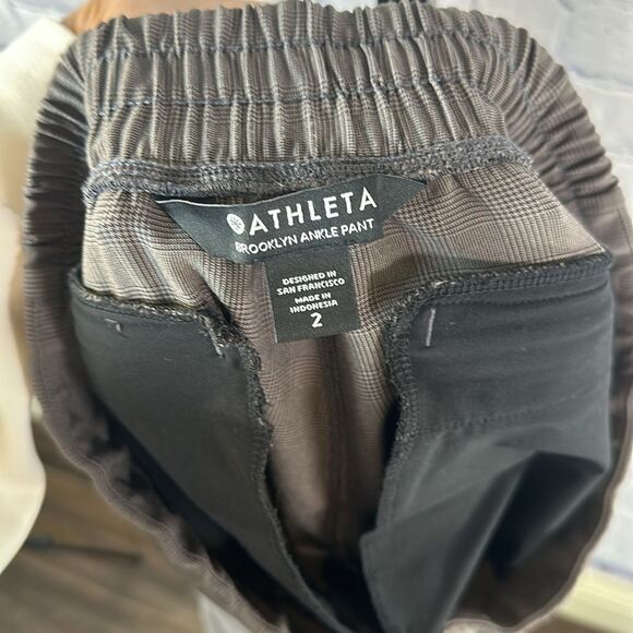 ✨ Athleta Brooklyn Plaid Ankle Pants w/ Black Stripe Size 2 - Picture 5 of 5